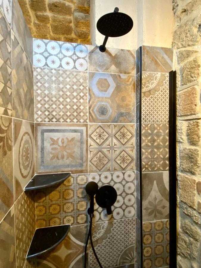 Stone Cave Suite Rhodes City 外观 照片