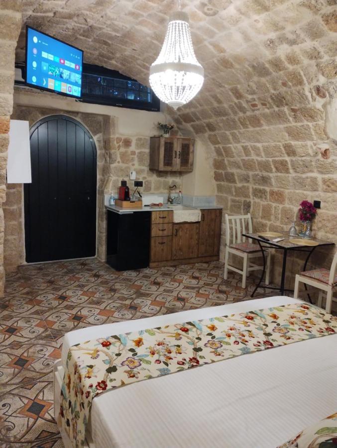Stone Cave Suite Rhodes City 外观 照片