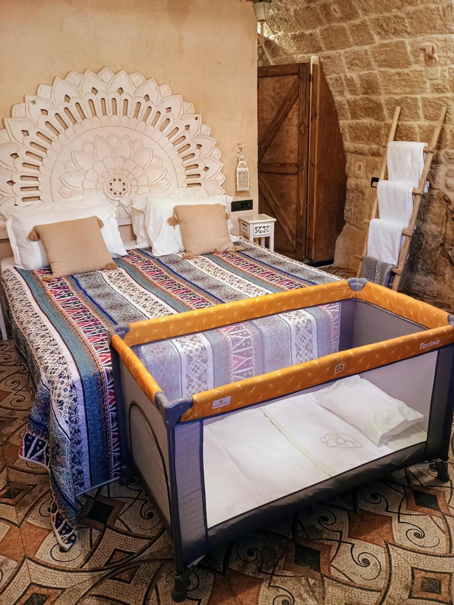 Stone Cave Suite Rhodes City 外观 照片